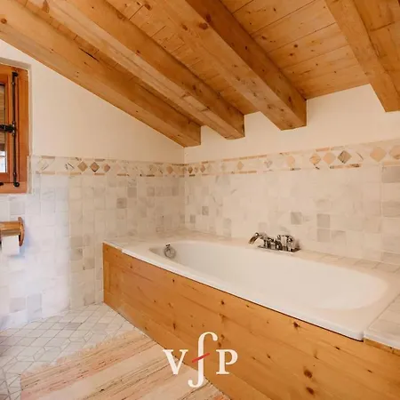 Appartamento Stunning Duplex Attic